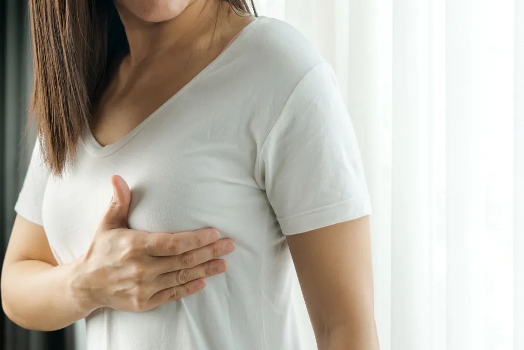 體檢發(fā)現(xiàn)乳腺結(jié)節(jié)，需要手術(shù)嗎？